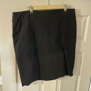 ELLE black pencil skirt